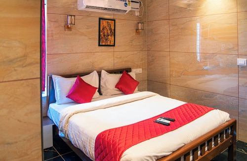 Kuilapalayam Hotel | Hotel Kowsa Holidays