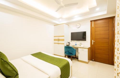 Gurugram House | Hotel Krish - Near Medanta and Fortis Hospital Gurugram