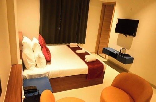 Malviya Nagar Hotel | Hotel Layover Stay