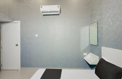 Uttiramerur Hotel | Hotel Le Hayat Residency