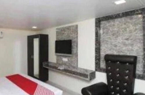 Mathura Hotel | Hotel LR Regency