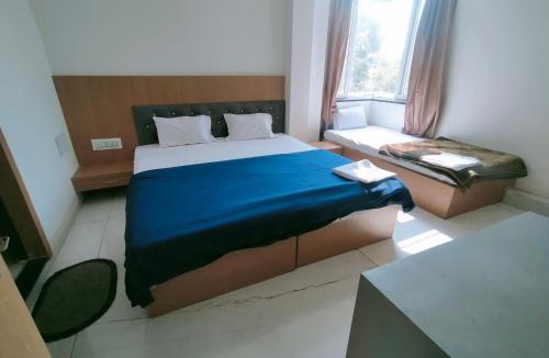 Ujjain Hotel | Hotel Mahadev Paradise
