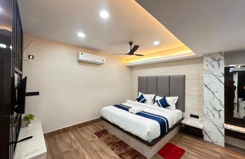 Falakata Hotel | Hotel Manjit Banquet