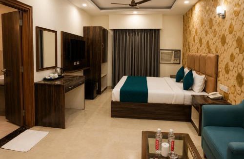 Karol Bagh Hotel | Hotel Maurya Heritage In Karol Bagh