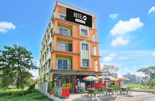 New Town House | Hotel O Axis Mall New Town