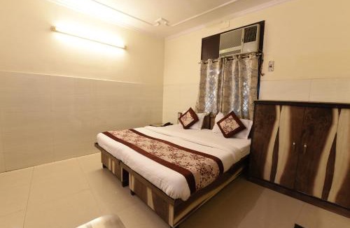 Sarita Vihar Hotel | Hotel O by OYO Discovery Inn