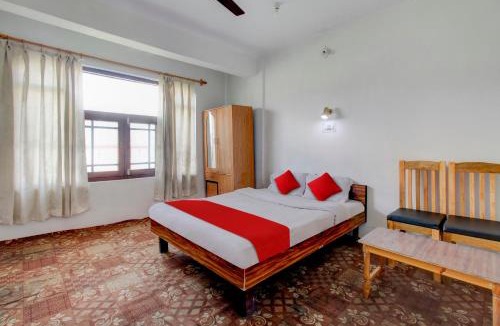 Srinagar Hotel | Hotel O Delhi Star