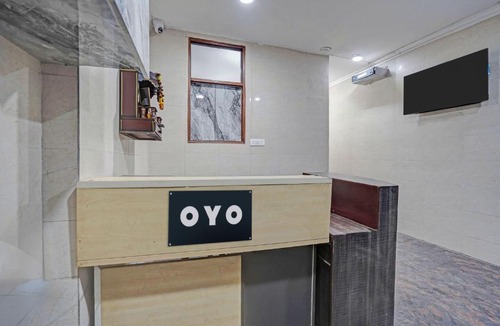 East of Kailash Hotel | Hotel O Lotus Stay BnB