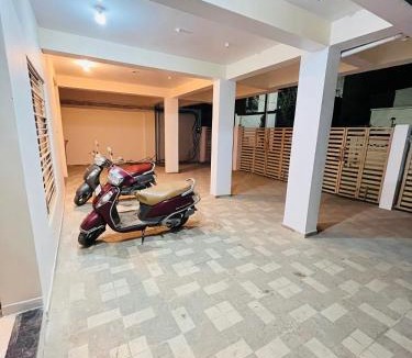 Marhi Hotel | Hotel O The Sharkland