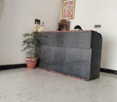 Naini Hotel | Hotel palacio inn