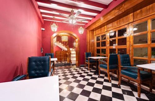 White Town Hotel | Hotel Palais De Versailles