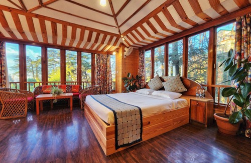 Shimla Hotel | Hotel Pineview Shimla