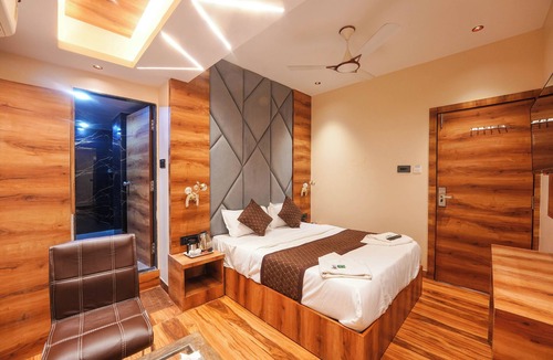 Santacruz West Hotel | Hotel Prince Palace Near Mumbai Airport