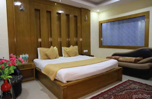 Haridwar Hotel | Hotel Raj Mandir