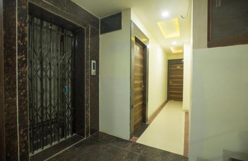 Maharana Pratap Nagar Hotel | Hotel Raj Residency Near DB Mall
