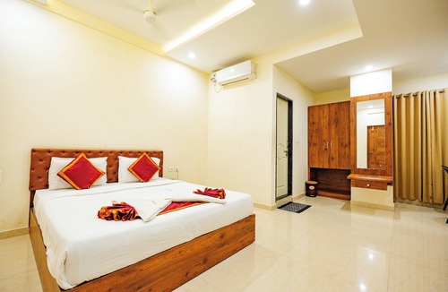 Mangalore Hotel | Hotel Rajdhani Inn & Suites