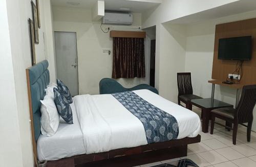 Ahmedabad City Centre House | hotel rajtilak