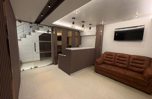 Royapettah Hotel | Hotel Royal King