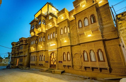 Amar Sagar Pol Hotel | Hotel Royal Villa Jaisalmer
