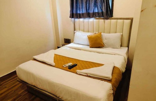 Kurla West Hotel | Hotel Royce BKC