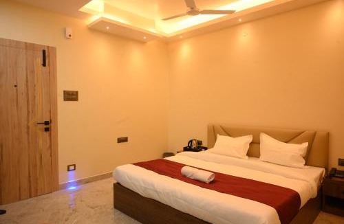 Sualkuchi Hotel | Hotel Rudra,Guwahati