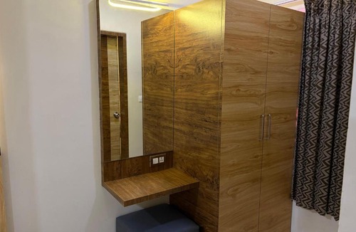 Pallavaram Hotel | Hotel Sai Krish Grand Pallavaram