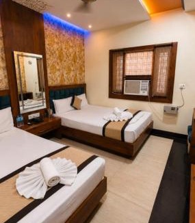 Sarnath Hotel | Hotel Shaurya Sarnath