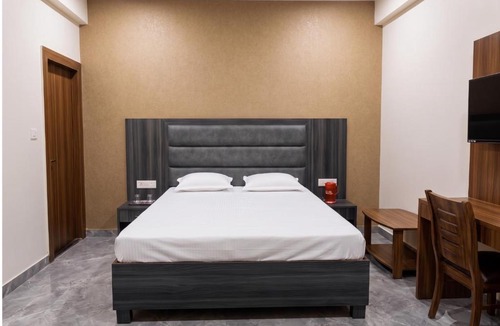 Deoghar Hotel | Hotel Sourav Plaza