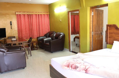 Thalayathimund Hotel | Hotel Sri Balaji