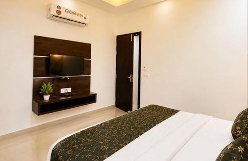 Taj Ganj Hotel | Hotel Star Palace -Affordable Premium Rooms Near Taj mahal