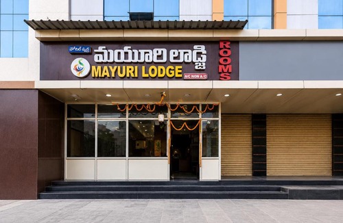 Guntur Hotel | Hotel Swarna Mayuri