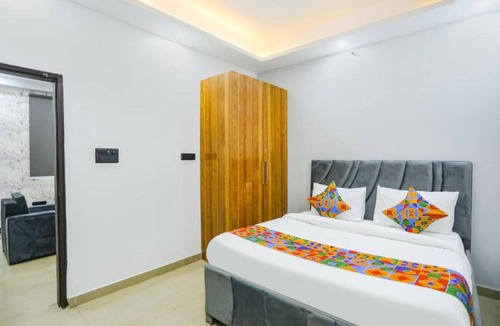 New Delhi Hotel | Hotel The Rasa Kanti Nagar