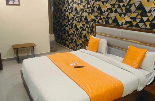 Vadodara Hotel | Hotel VR Villa