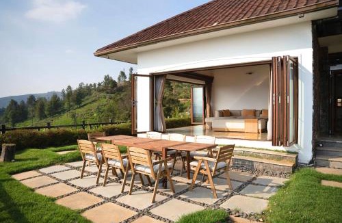 Ooty Villa | House of Joy - A LuxUnlock Private Villa