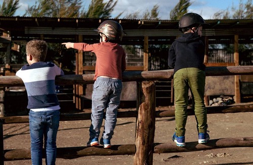 Pokolbin Hotel | Hunter Valley Resort