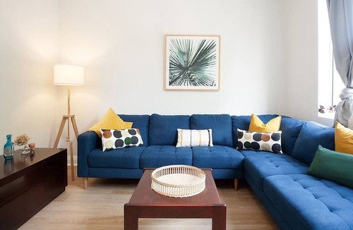 Bondi Beach Apartment | Incredible Beachside Location 4 Bed Apartment