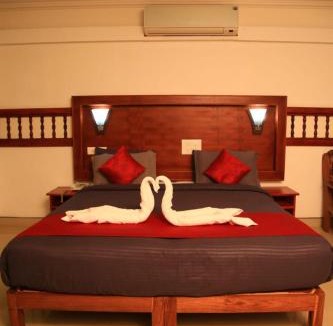 Kumily Hotel | Isha homes
