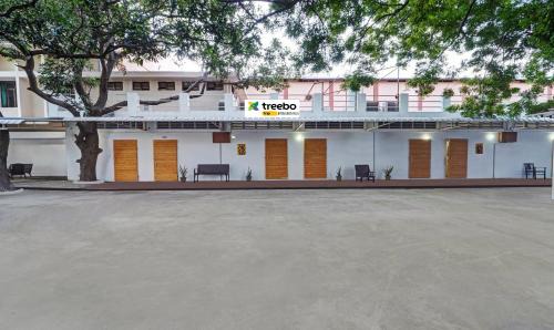 Kalapettai Hotel | Itsy Hotels Green Villa, 2 Km From Rock Beach
