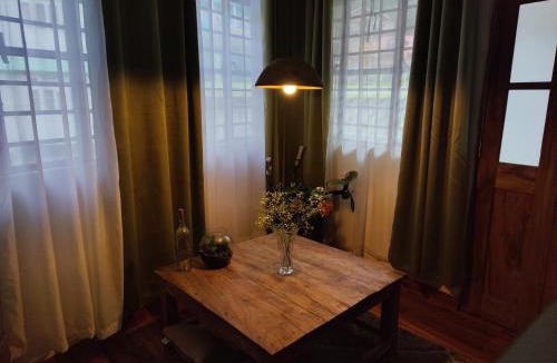 Darjeeling House | Ivory Botanic Stay
