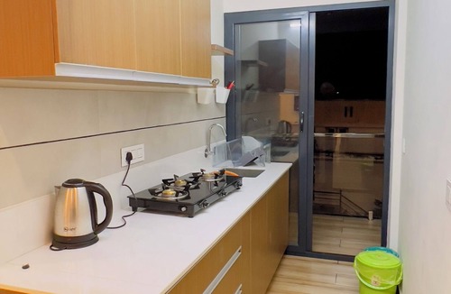 North Paravur Hotel | IZEL CASA