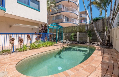 Caloundra Apartment | Jade Waters U4/ Latona Ave