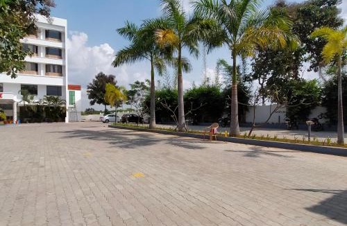 Srirangam Hotel | JB Residency By Rio Grande