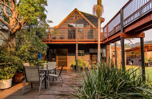 Berrara House | Jetz Bungalow