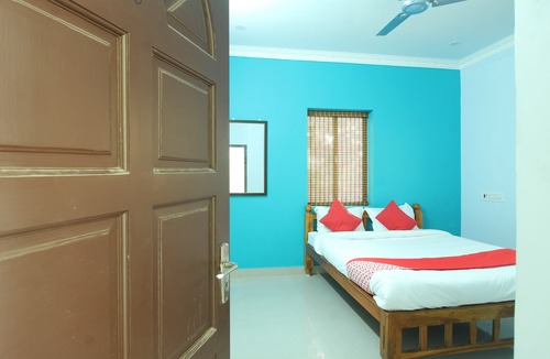 Thirunallar Hotel | Jms Guest House