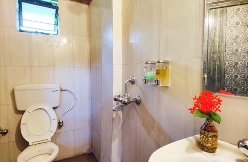 Bolpur Hotel | Jo'stel Eco Modern Earth
