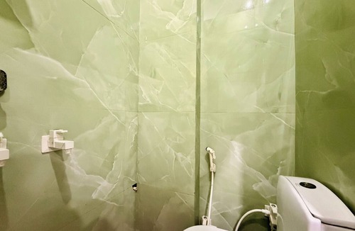 Mathura Hotel | JSR Inn
