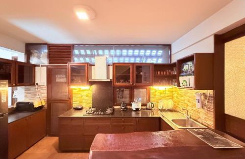 Hoysala Nagar Hostel | Jugglers Rest Boho Style 4BHK Spacez Luxury Villa with Terrace Lounge