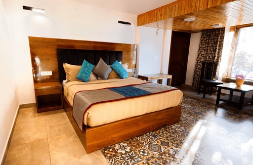 Nainital House | juSTa Lake View Residences - Nainital