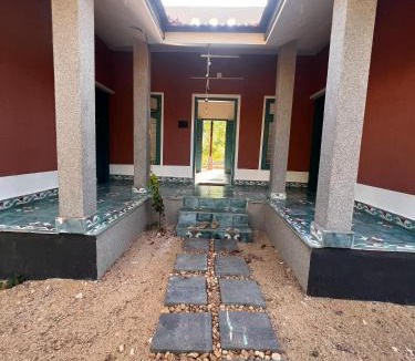 Ponmundi House | Kabani By Kallar