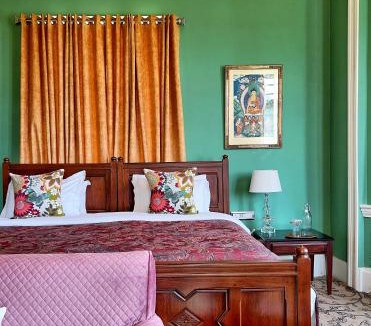 Sonwar Bagh House | Karan Mahal Dal View